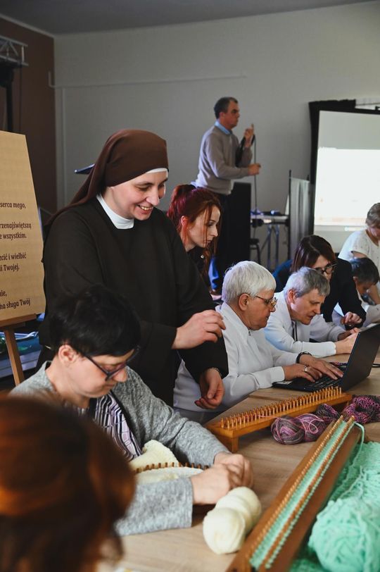 Światło w ciemności. W Kraśniczynie rozmawiano o dziedzictwie bł. Matki Czackiej [GALERIA ZDJĘĆ]