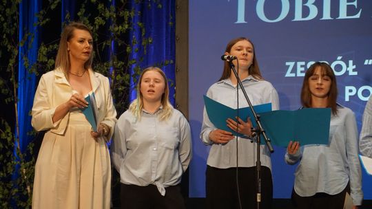 pierwsza edycja Regionalnego Przeglądu Pieśni Maryjnych pod hasłem „Tobie Maryjo”