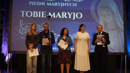 pierwsza edycja Regionalnego Przeglądu Pieśni Maryjnych pod hasłem „Tobie Maryjo”