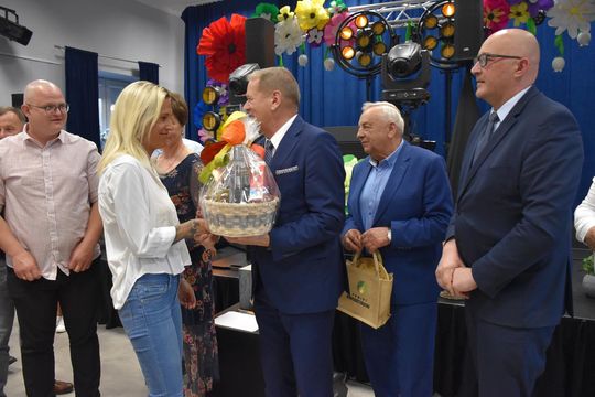 Gm. Fajsławice. Gospodynie świętowały w Fajsławicach. Biesiada pełna muzyki, wzruszeń i lokalnej energii [GALERIA ZDJĘĆ] 