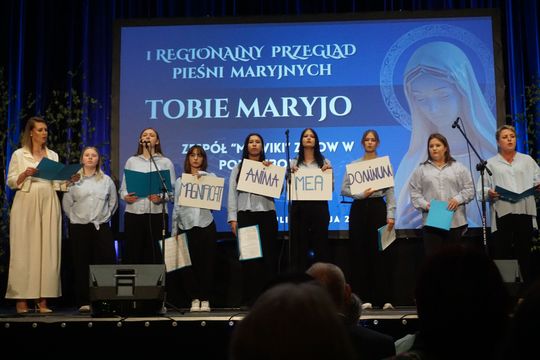 Regionalny Przegląd Pieśni Maryjnych w Urszulinie 