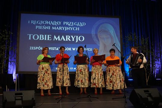 Regionalny Przegląd Pieśni Maryjnych w Urszulinie 