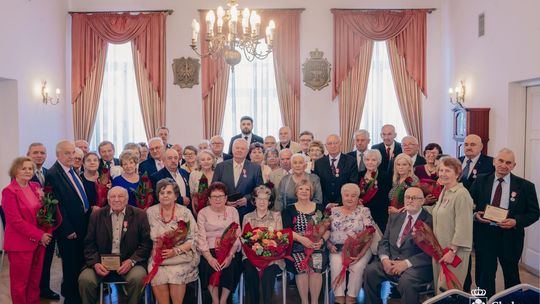 Przeżyli razem tle lat! Złote Gody w USC w Chełmie [GALERIA ZDJĘĆ]