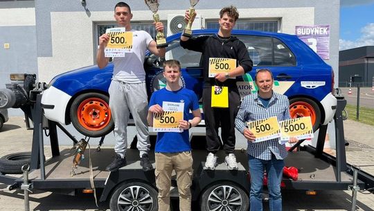 Triumf uczniów z Okszowa w wojewódzkim turnieju motoryzacyjnym w Chełmie [ZDJĘCIA]