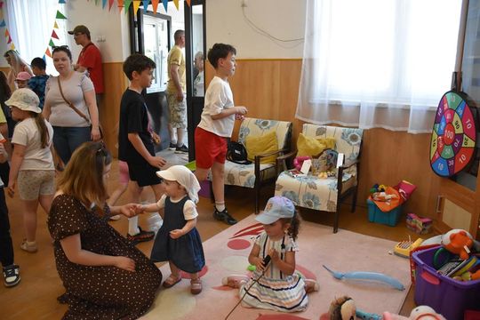 Gm. Fajsławice. Remiza pełna życia. Piknik Rodzinny połączył mieszkańców Suchodół [GALERIA ZDJĘĆ]