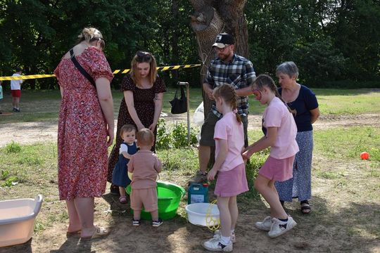Gm. Fajsławice. Remiza pełna życia. Piknik Rodzinny połączył mieszkańców Suchodół [GALERIA ZDJĘĆ]