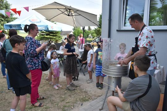 Gm. Fajsławice. Remiza pełna życia. Piknik Rodzinny połączył mieszkańców Suchodół [GALERIA ZDJĘĆ]