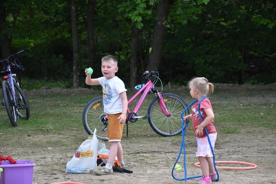 Gm. Fajsławice. Remiza pełna życia. Piknik Rodzinny połączył mieszkańców Suchodół [GALERIA ZDJĘĆ]