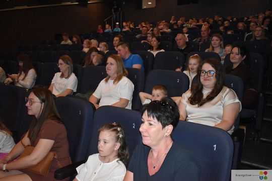 Krasnystaw. 20 lat konkursu „Moja Mama”. Jubileuszowa gala pełna dziecięcej wyobraźni [GALERIA ZDJĘĆ] 
