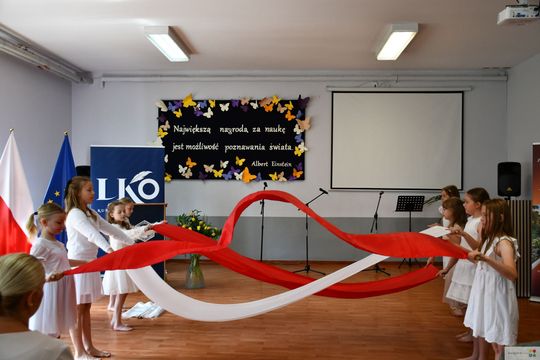 Region. Laureaci konkursów kuratoryjnych odebrali nagrody [GALERIA ZDJĘĆ]