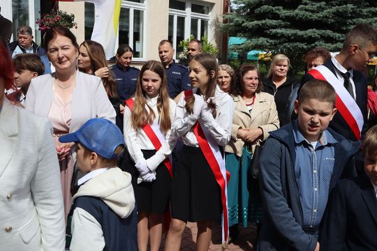 Gm. Sawin. Ćwierć wieku z Janem Pawłem II – jubileusz szkoły w Czułczycach [GALERIA ZDJĘĆ]