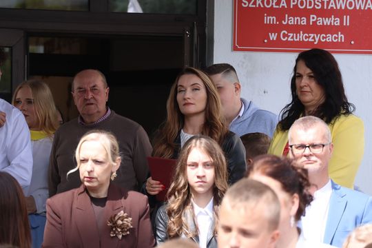 Gm. Sawin. Ćwierć wieku z Janem Pawłem II – jubileusz szkoły w Czułczycach [GALERIA ZDJĘĆ]