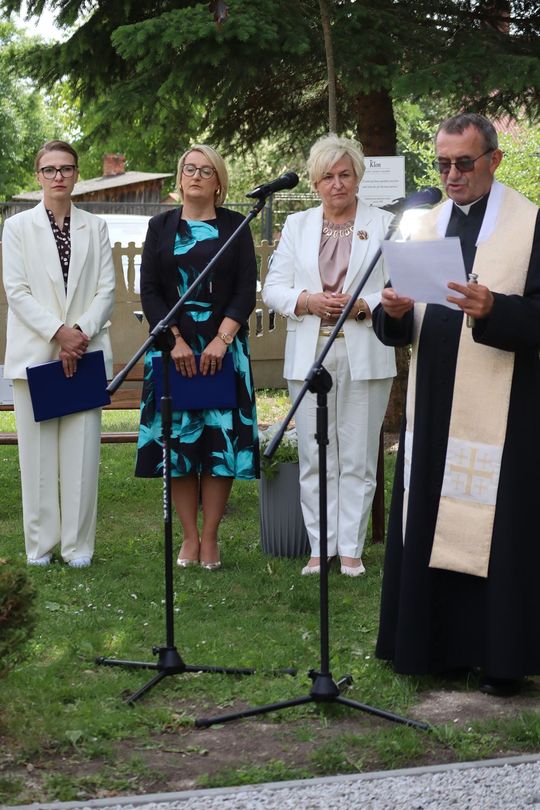 Gm. Sawin. Ćwierć wieku z Janem Pawłem II – jubileusz szkoły w Czułczycach [GALERIA ZDJĘĆ]