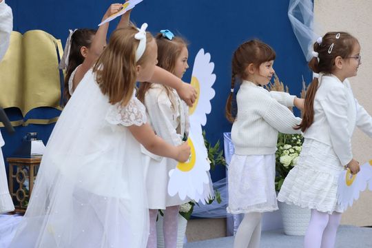 Gm. Sawin. Ćwierć wieku z Janem Pawłem II – jubileusz szkoły w Czułczycach [GALERIA ZDJĘĆ]