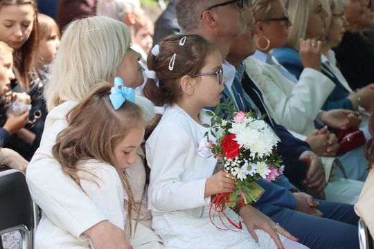 Gm. Sawin. Ćwierć wieku z Janem Pawłem II – jubileusz szkoły w Czułczycach [GALERIA ZDJĘĆ]