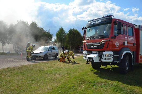 Gm. Gorzków. Bieg Sobieskiego i Dzień Dziecka przyciągnęły mieszkańców [GALERIA ZDJĘĆ] 