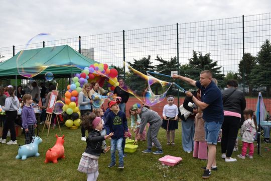 Gminny Dzień Dziecka w Fajsławicach pełen radości, atrakcji i rodzinnej atmosfery [GALERIA ZDJĘĆ] 