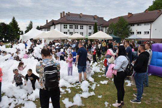Gminny Dzień Dziecka w Fajsławicach pełen radości, atrakcji i rodzinnej atmosfery [GALERIA ZDJĘĆ] 