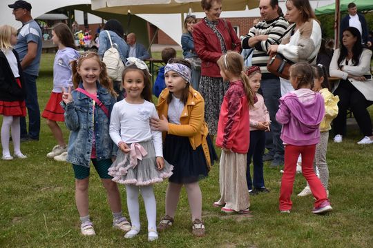 Gminny Dzień Dziecka w Fajsławicach pełen radości, atrakcji i rodzinnej atmosfery [GALERIA ZDJĘĆ] 