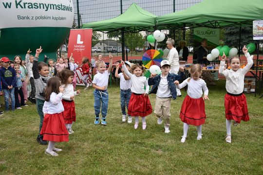 Gminny Dzień Dziecka w Fajsławicach pełen radości, atrakcji i rodzinnej atmosfery [GALERIA ZDJĘĆ] 