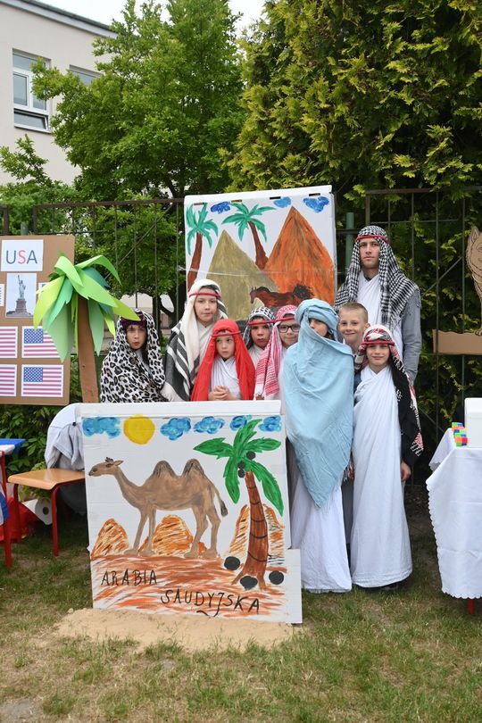 Dzień Dziecka w SOSW pod hasłem „Dookoła świata w jeden dzień” [GALERIA ZDJĘĆ] 