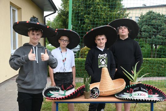 Dzień Dziecka w SOSW pod hasłem „Dookoła świata w jeden dzień” [GALERIA ZDJĘĆ] 