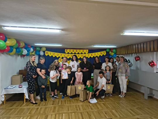 Chełm. Mali twórcy wielkich pomysłów. Międzyprzedszkolny konkurs gier planszowych w przedszkolu nr 15 [GALERIA ZDJĘĆ]