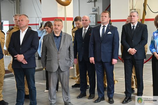 Pow. krasnostawski. Ponad pół miliona złotych dla strażaków. Środki mają wzmocnić bezpieczeństwo mieszkańców [GALERIA ZDJĘĆ] 