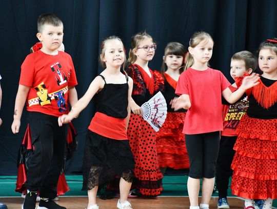 Hiszpańska fiesta w krasnostawskiej „Piątce” [GALERIA ZDJĘĆ]
