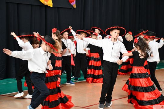 Hiszpańska fiesta w krasnostawskiej „Piątce” [GALERIA ZDJĘĆ] 