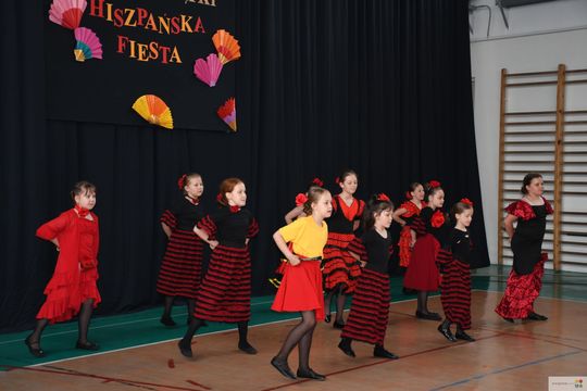 Hiszpańska fiesta w krasnostawskiej „Piątce” [GALERIA ZDJĘĆ] 