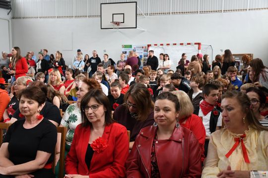 Hiszpańska fiesta w krasnostawskiej „Piątce” [GALERIA ZDJĘĆ] 