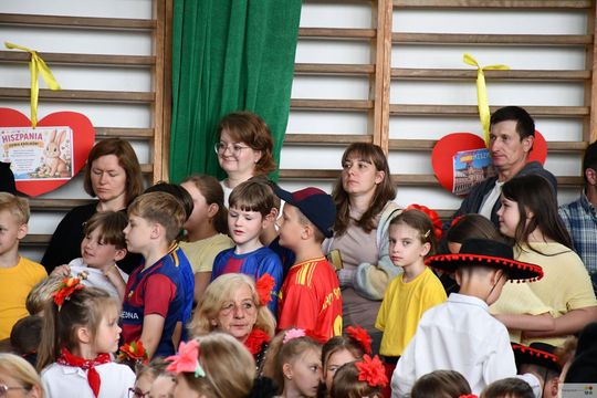 Hiszpańska fiesta w krasnostawskiej „Piątce” [GALERIA ZDJĘĆ] 