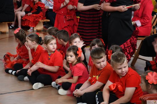 Hiszpańska fiesta w krasnostawskiej „Piątce” [GALERIA ZDJĘĆ] 