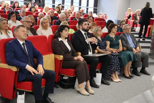 Szkoła, która połączyła pokolenia. Chełmska "Jedynka" obchodzi 110-lecie [GALERIA ZDJĘĆ] 
