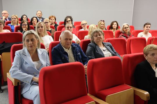 Szkoła, która połączyła pokolenia. Chełmska "Jedynka" obchodzi 110-lecie [GALERIA ZDJĘĆ] 