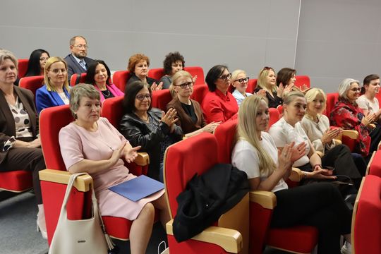 Szkoła, która połączyła pokolenia. Chełmska "Jedynka" obchodzi 110-lecie [GALERIA ZDJĘĆ] 