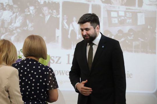 Szkoła, która połączyła pokolenia. Chełmska "Jedynka" obchodzi 110-lecie [GALERIA ZDJĘĆ] 