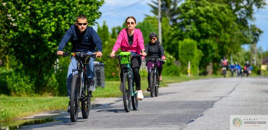 Pow. krasnostawski. Rowerzyści, regionalne smaki i rodzinna zabawa [GALERIA ZDJĘĆ]