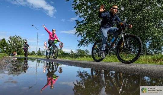 Pow. krasnostawski. Rowerzyści, regionalne smaki i rodzinna zabawa [GALERIA ZDJĘĆ]