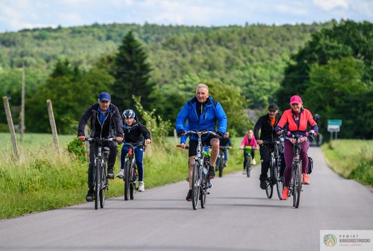 Pow. krasnostawski. Rowerzyści, regionalne smaki i rodzinna zabawa [GALERIA ZDJĘĆ]