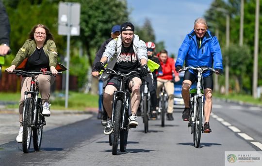Pow. krasnostawski. Rowerzyści, regionalne smaki i rodzinna zabawa [GALERIA ZDJĘĆ]