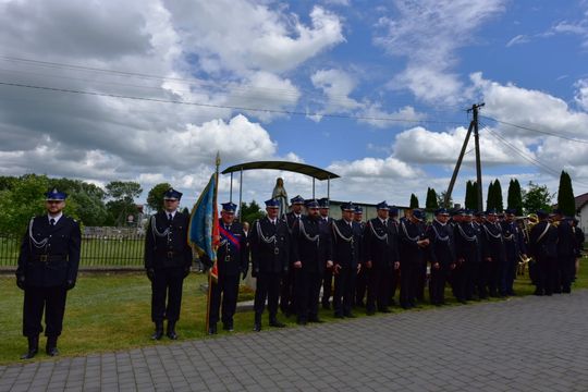 Pow. krasnostawski. 100 lat służby i oddania. Jubileusz OSP w Bzitem [GALERIA ZDJĘĆ] 