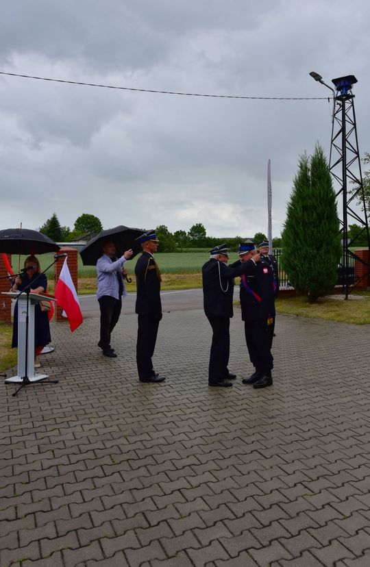 Pow. krasnostawski. 100 lat służby i oddania. Jubileusz OSP w Bzitem [GALERIA ZDJĘĆ] 