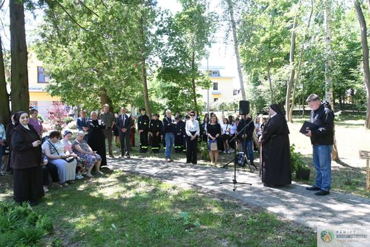 Śladami Kardynała Stefana Wyszyńskiego. W Kraśniczynie otwarto nową ścieżkę edukacyjną [GALERIA ZDJĘĆ]