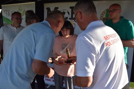Pomagali Natalii i grali dla dobra. Charytatywny turniej w Fajsławicach po raz siódmy połączył mieszkańców [GALERIA ZDJĘĆ] 