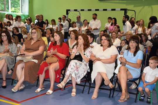 Gm. Fajsławice. Ich ciężka praca została doceniona. 41 uczniów ze stypendiami wójta [GALERIA ZDJĘĆ] 