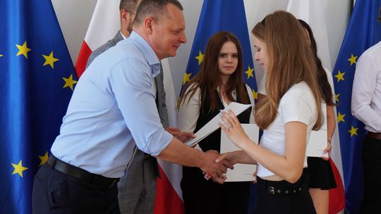Krasnystaw. Młodzi radni podsumowali kadencję. Za nimi wiele inicjatyw i wiele godzin społecznej pracy [GALERIA ZDJĘĆ]