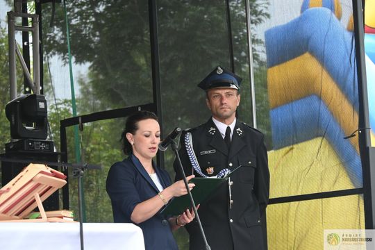 Gm. Gorzków. 100 lat służby i tradycji. Jubileusz OSP Piaski Szlacheckie zgromadził strażaków i mieszkańców [GALERIA ZDJĘĆ]