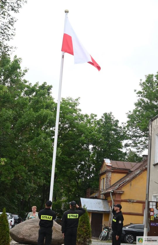 Gm. Gorzków. 100 lat służby i tradycji. Jubileusz OSP Piaski Szlacheckie zgromadził strażaków i mieszkańców [GALERIA ZDJĘĆ]